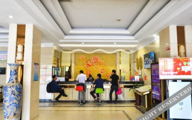 驻马店蓝鲸天驿大酒店