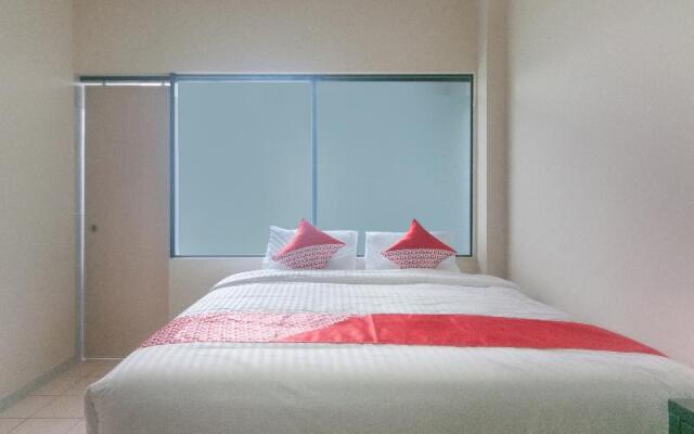 Ellegan Residence by OYO Rooms