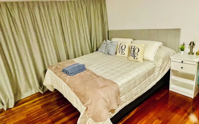 Spacious Estudio