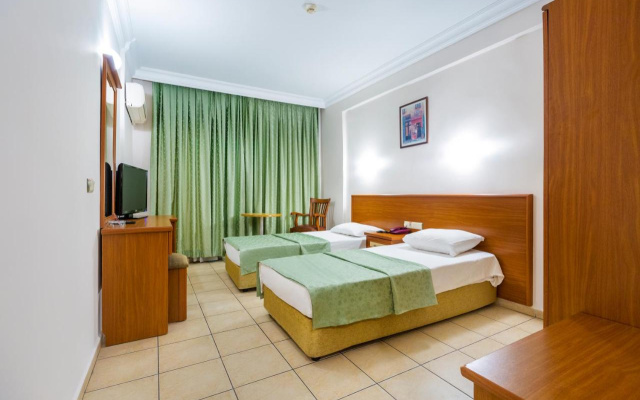 Alanya Beach Hotel