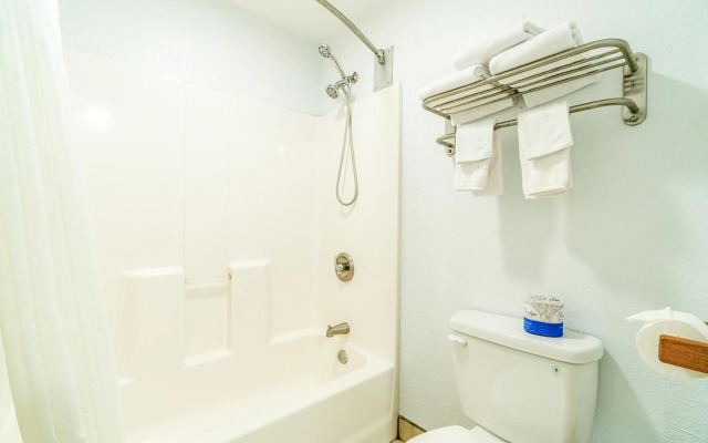 Purple Sage By OYO Snyder TX