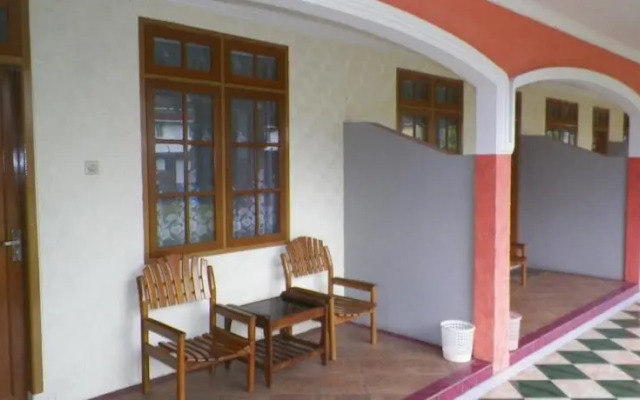 Puspa Sari Hotel