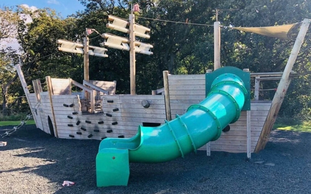 Stunning 3-Bed Hot Tub Lodge, Northumberland