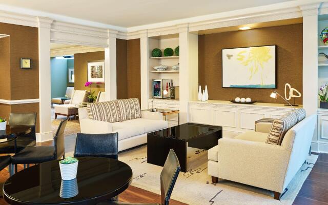 The Westin Chicago River North