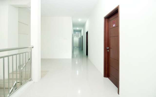 Airy Rungkut Madya M1 Surabaya