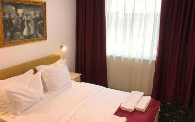Hotel Agora