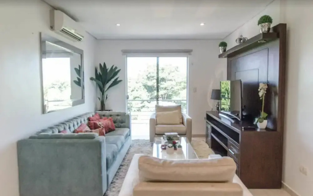 Trendy Barrio Jara apartment