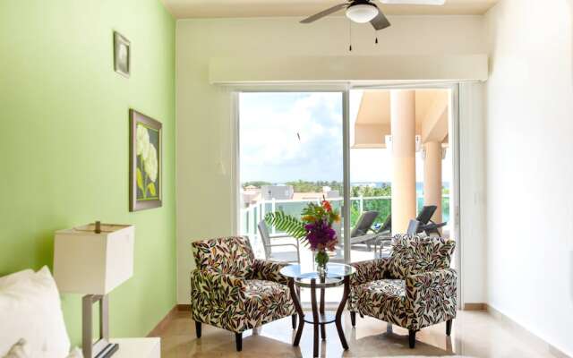 Gran Peninsula 3BR Condo By RMH