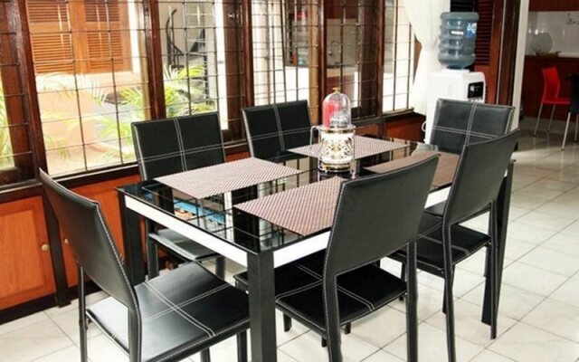 Rumah Resik Guest House
