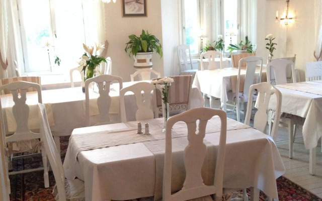 Strand Hotell