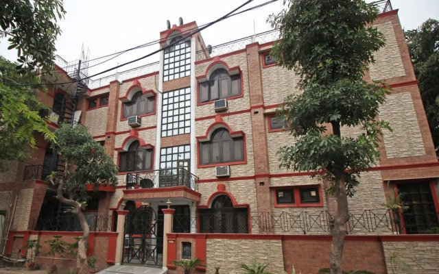 Stardust Residency by OYO Rooms