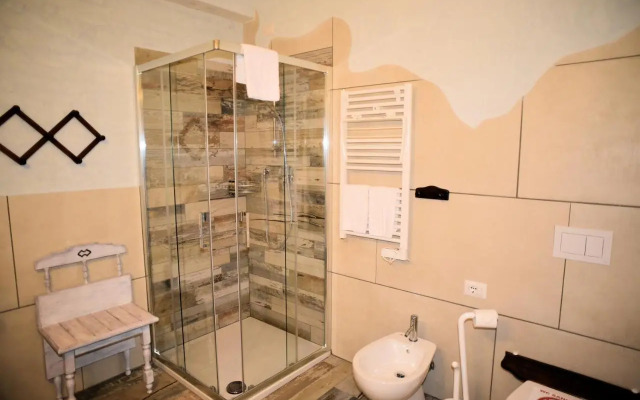 Suites Train Station Mestre Apartment    (No Front Desk Need To Contact Property 5  Days In Advance)