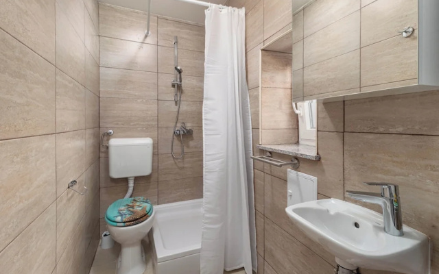 Seafront Apartment Sanja