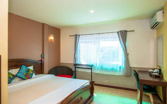Talay Sai Hotel