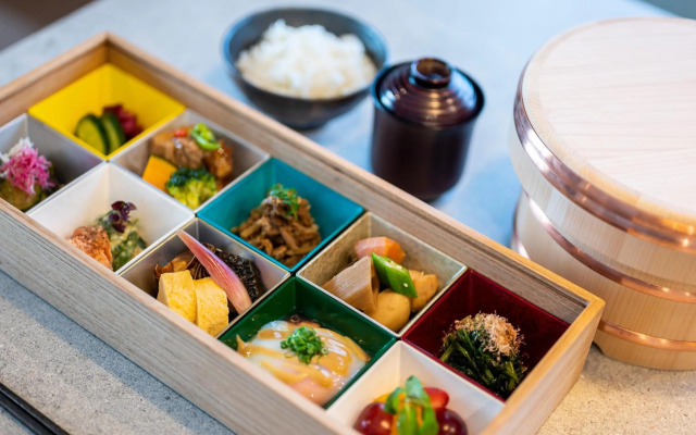 COCOSHUKU AKASAKA Premium