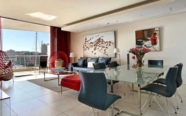 Pembroke 403 - Two Bedroom Apartment