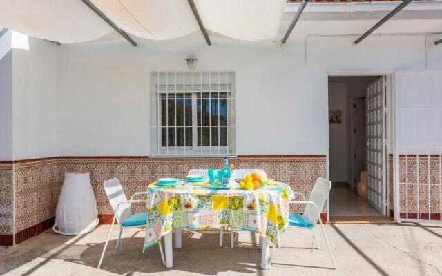 Villa Felicidad Sayalonga by Ruralidays