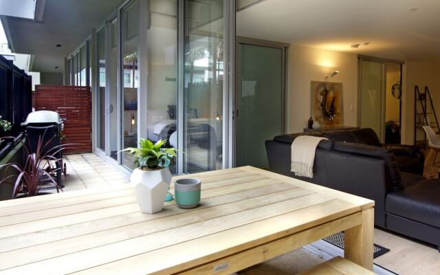 Urban Sea Drift - Rejuvenate Stays
