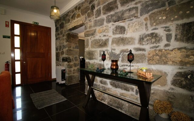 Casa do Passo by Analodges