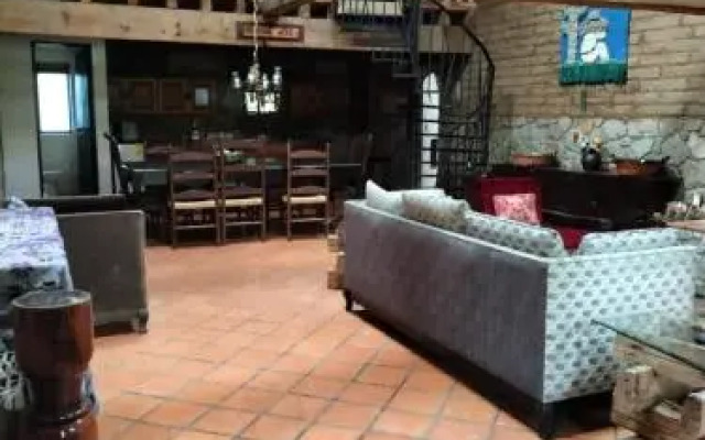 Hotel Estancia Los Cedros