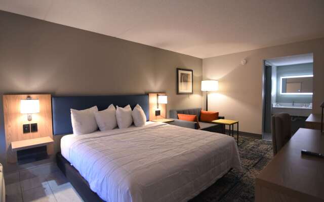 Baymont by Wyndham Pine Grove I-81