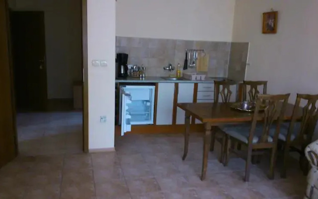 Izgrev Apartments