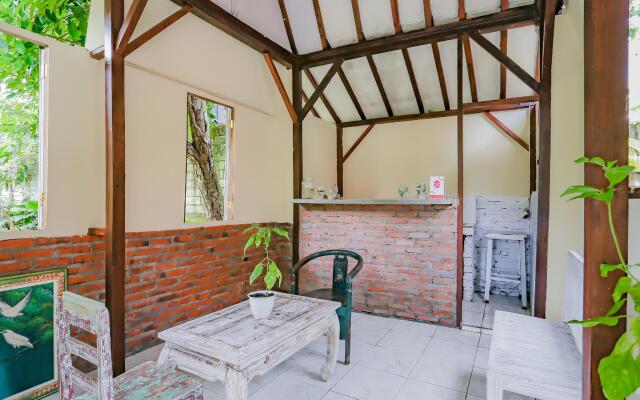 OYO Life 90301 Hidden Village Uluwatu