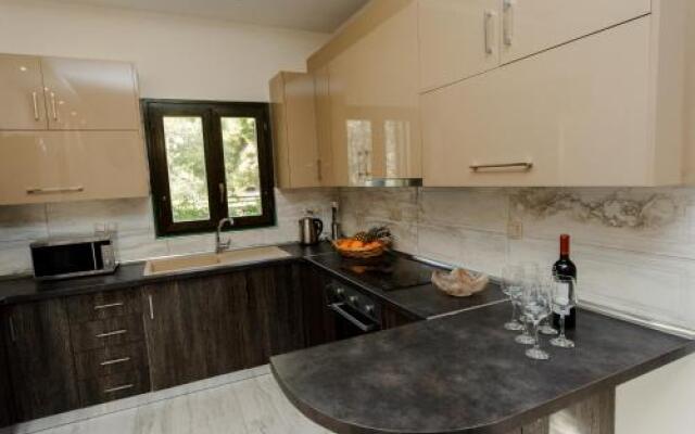 Summer House Pefkochori
