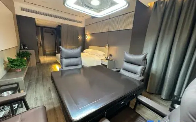 Tuke City Hotel (Dongtai Qiliyang Shopping Plaza)