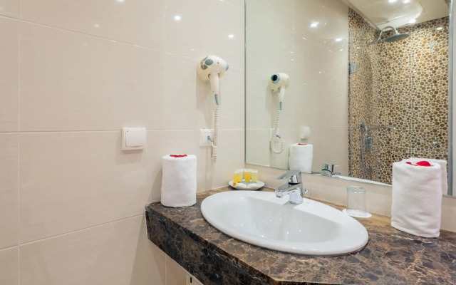 Ayoub Hotel & Spa