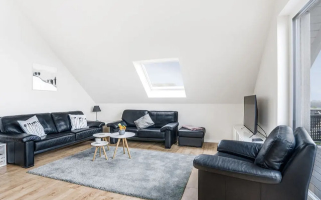 Panoramic View Comfortable Holiday Residence