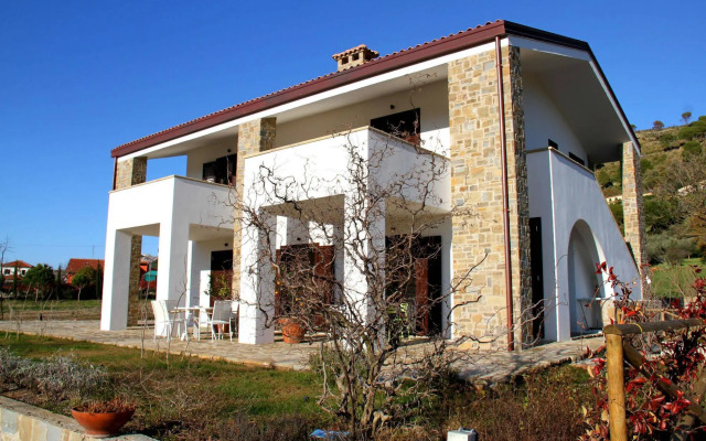 Villa Antonia