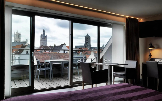 Hotel Harmony