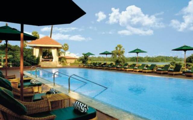 Lakeside Chalet, Mumbai - Marriott Executive Apartments