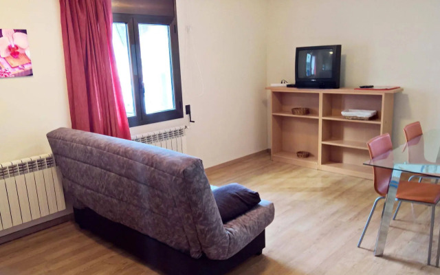 Apartamentos Pantebre 3000