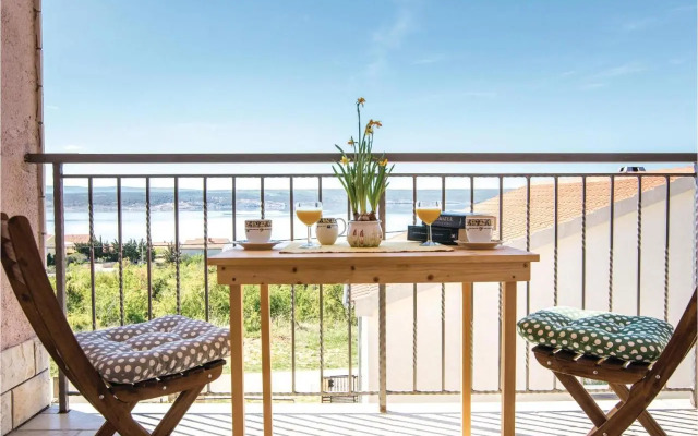 One-Bedroom Apartment in Maslenica