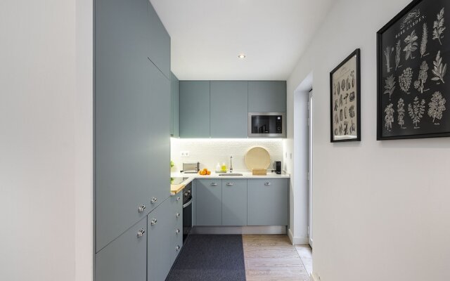 Urban Oasis Premium Location w AC