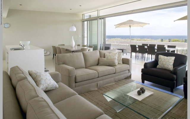Smiths Beach Resort