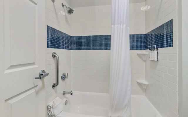 Staybridge Suites University Area by IHG