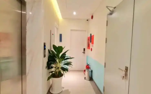 Milan Hotel & Coffee