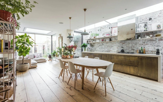 Barlby Road III by Onefinestay