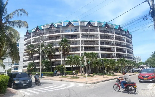EDIFICIO HANSA REEF Apartamento 509