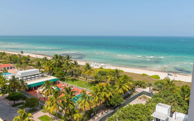 1 Hotel & Homes Private Luxury Suites