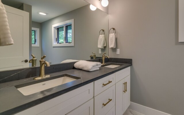 Family-friendly Vacation Rental in Pocono Pines!