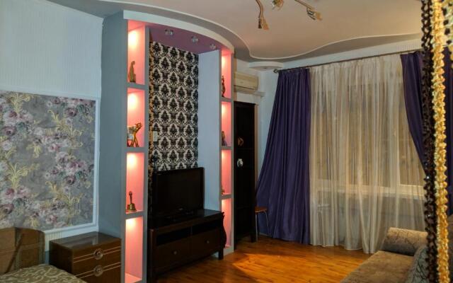 Apartment on Abazgaa 37