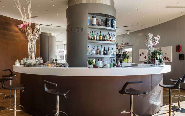 Best Western Plus The Hub Hotel