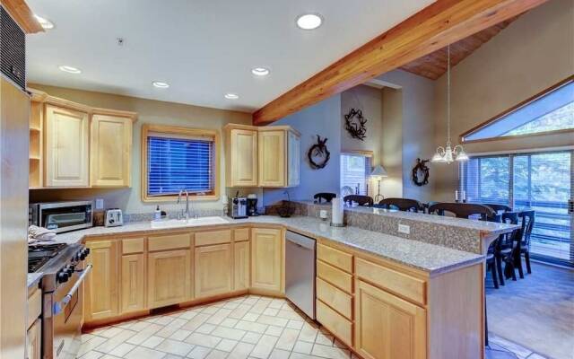 Boulder Creek #1096 3 Bedroom Condo