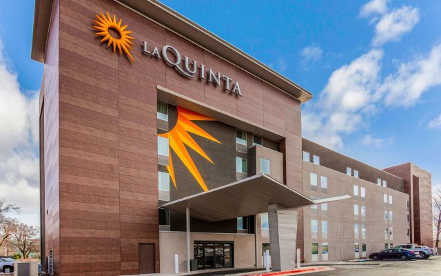 La Quinta Inn & Suites by Wyndham Lubbock West Medical Centr