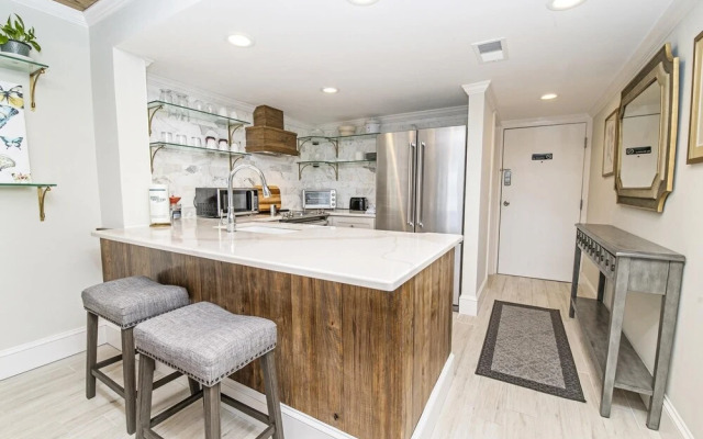 8114 Ocean Front 1st Floor