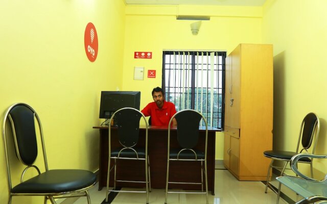 OYO 8273 Diamond Inn